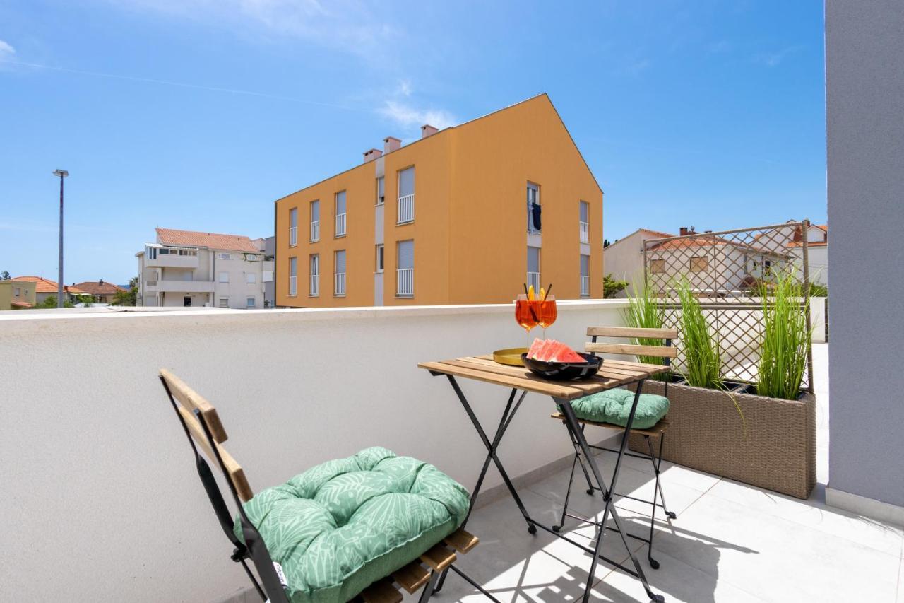 Bonaca Apartments With Terrace And Private Parking Kaštela Exterior foto